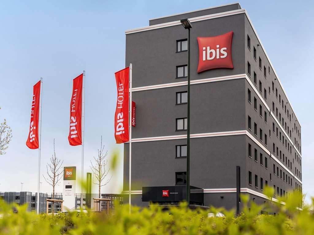 Ibis Duesseldorf Airport Hotel Düsseldorf Exterior foto